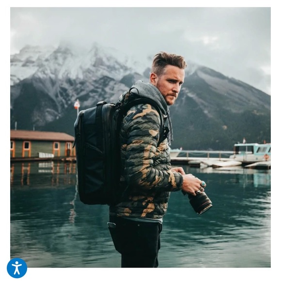 nomatic Other - Like new Peter McKinnon X Nomatic camera bag